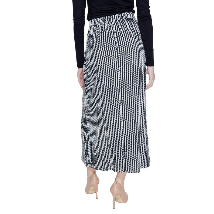 Only - Only Women's Skirt